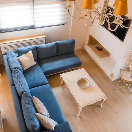 Anesis Luxury Apartment
